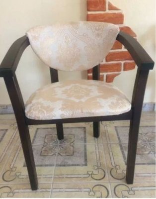 ➤Ціна 2 730 грн UAH Купити Дизайнерський стілець із підлокітниками дерев'яний Герхард венге, сидіння беж➤Чорний ➤Стілець із підлокітниками➤Еко➤85.5ST фото
