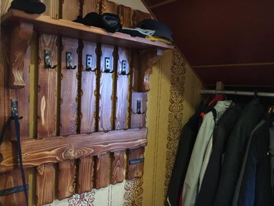 ➤Цена 5 400 грн UAH Купить Вешалка деревянная для прихожей настенная под старину ➤ ➤Вешалки в прихожую под старину➤МЕКО➤0244МЕКО фото