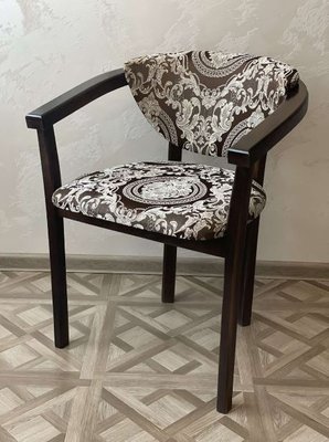 ➤Ціна 2 700 грн UAH Купити Дизайнерський стілець з підлокітниками дерев'яний Герхард натуральний бук, сидіння темний горіх➤Коричневий + крем ➤Стілець із підлокітниками➤Еко➤85.5ST фото